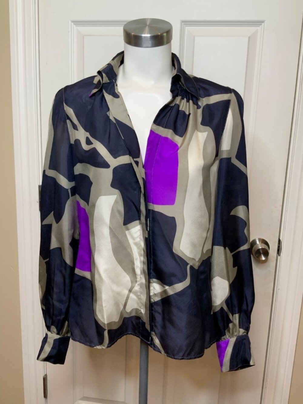 Theory Gray Blue Purple Geometric Silk Blouse, Size 4